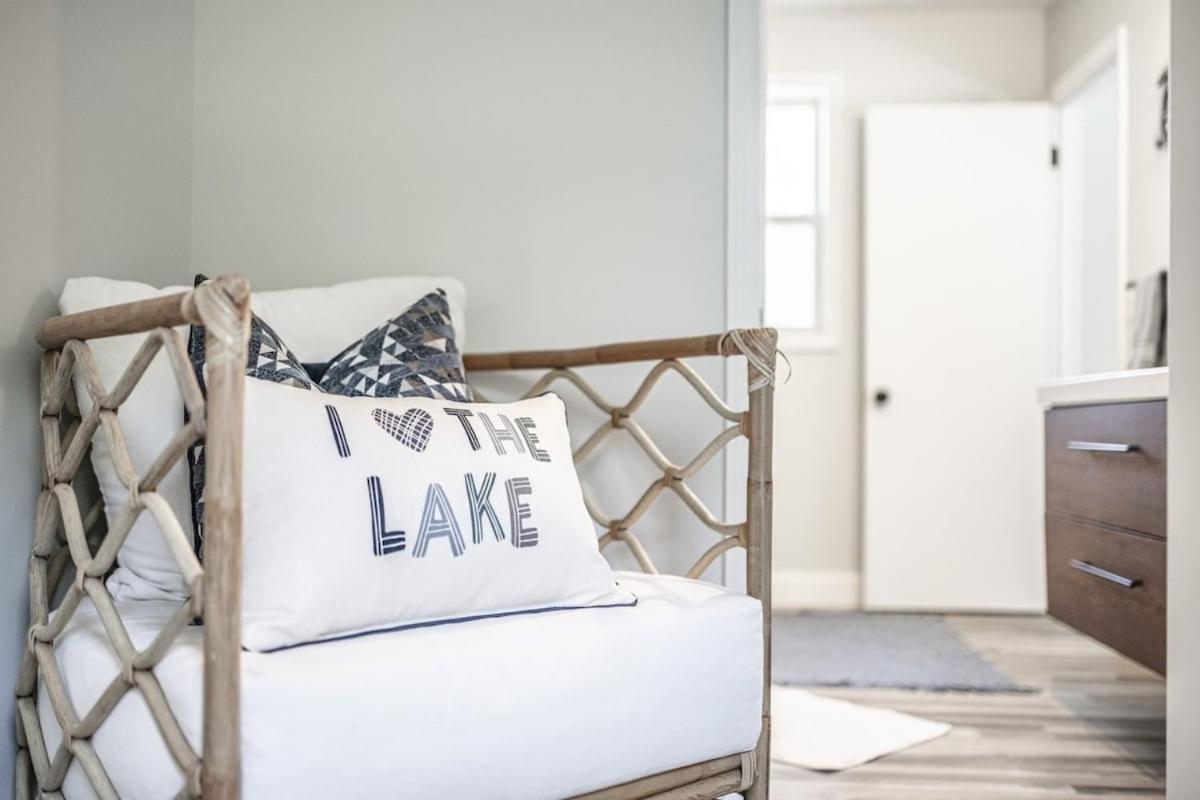 Coastal Comfort Meets Beachside Bliss Muskegon Kültér fotó